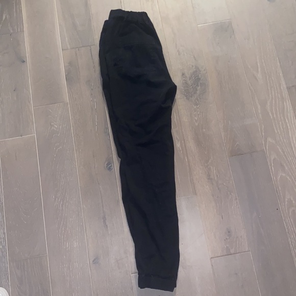 Black high wasted cargo pants - Picture 2 of 4
